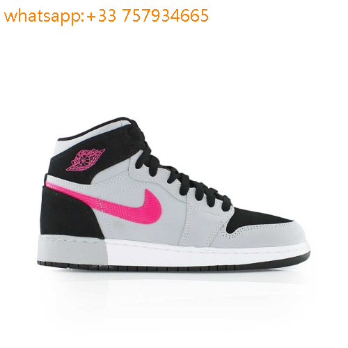 basket rose ou grise