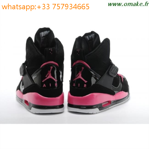 basket jordan femme noir et rose