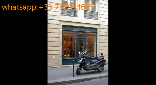 louboutin rue de grenelle