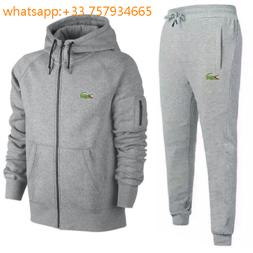 ensemble lacoste gris